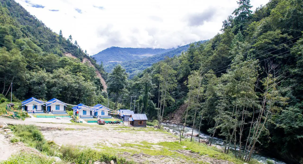 Cottages with mountain and river view